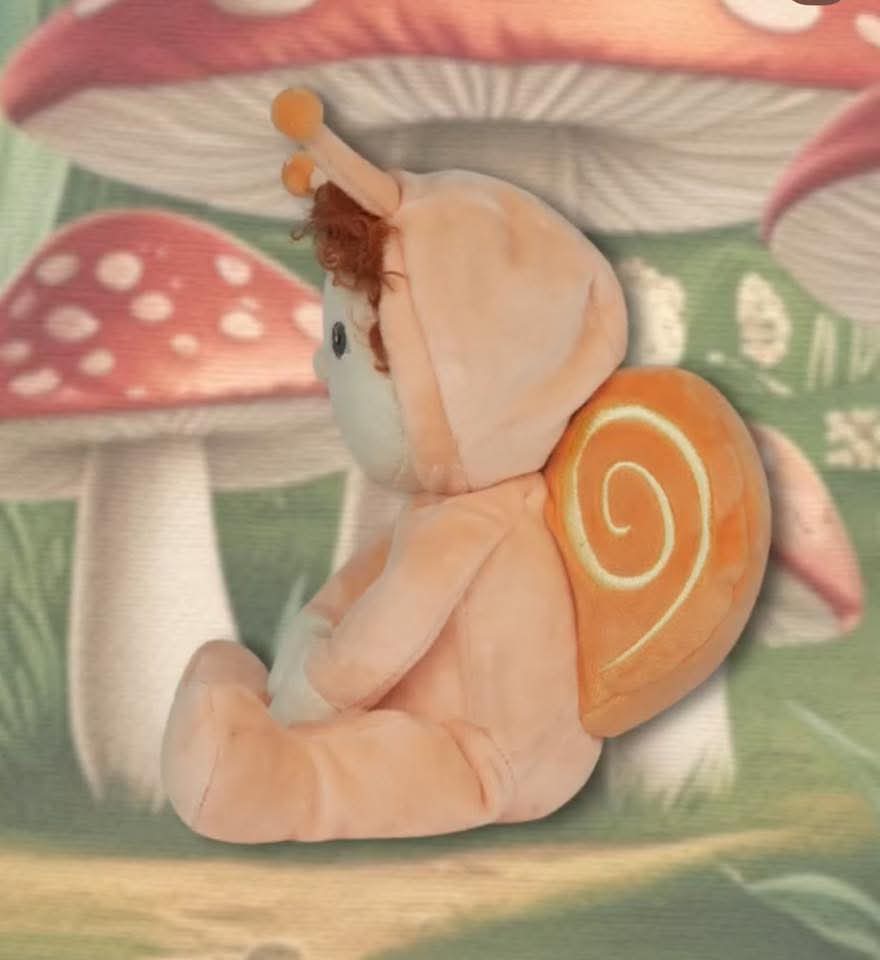 Dinky Dinkum Dolls - Scottie Snail