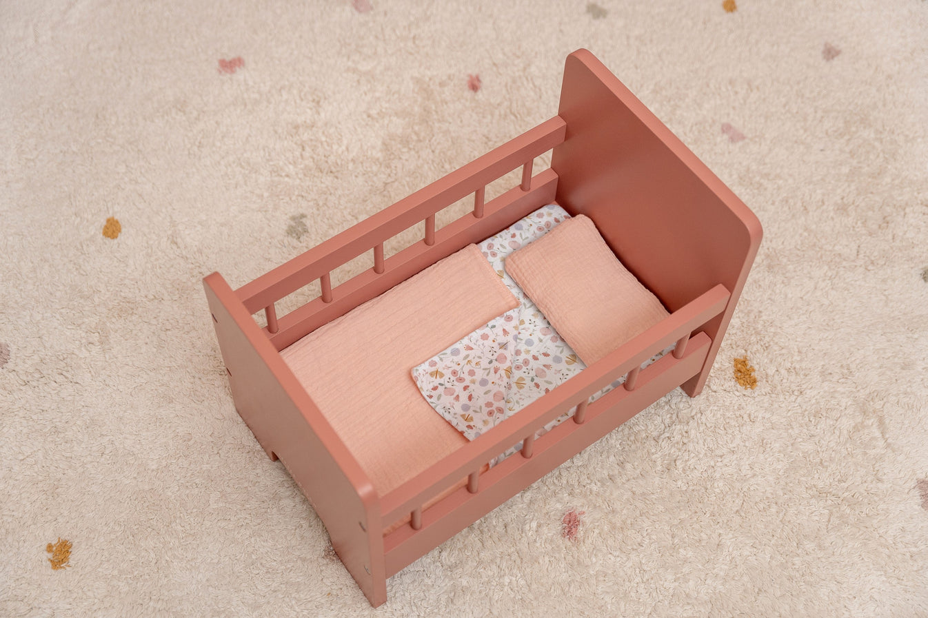 Doll cot