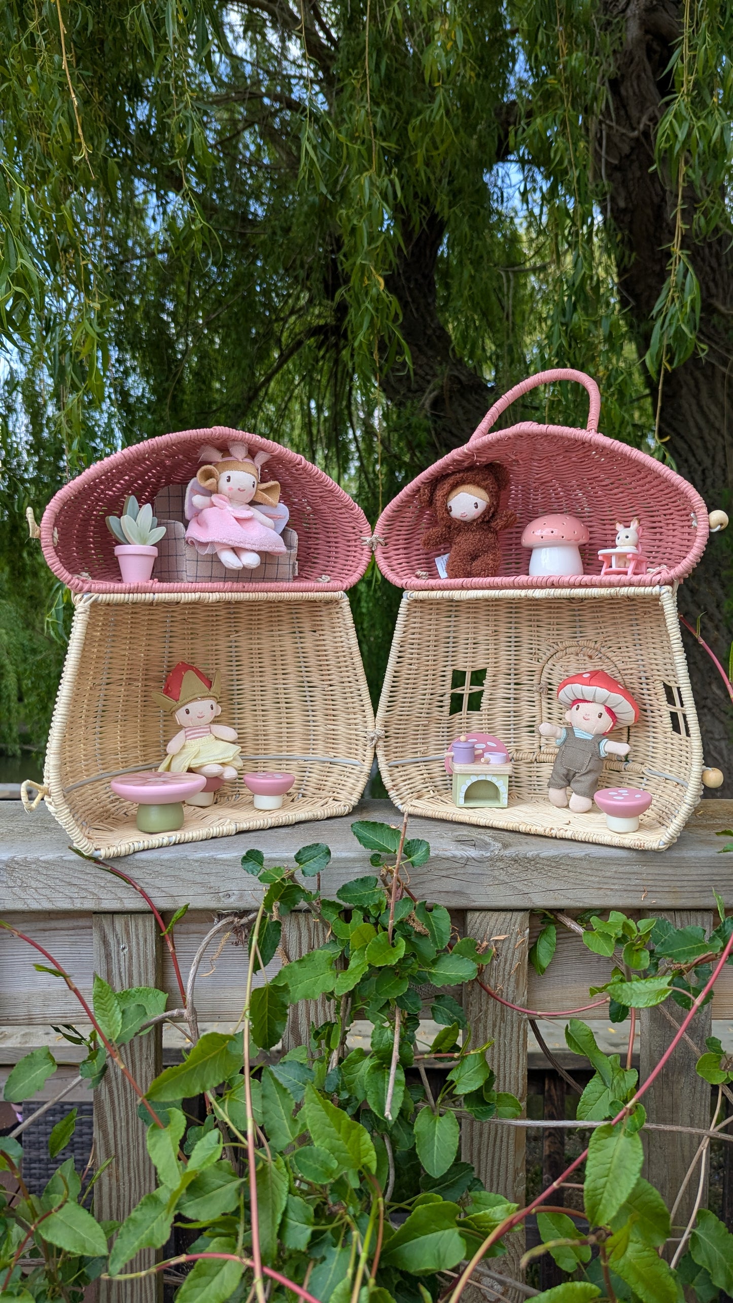 Mushroom Doll House – Musk