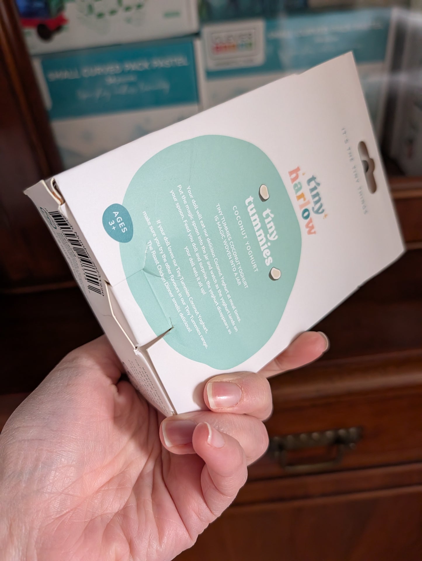 Tiny Harlow coconut - damaged packaging