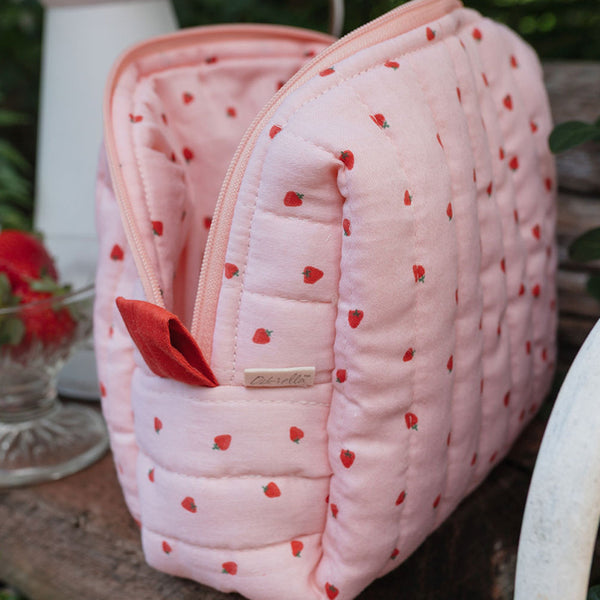 Quilted Toiletries Bag Strawberry