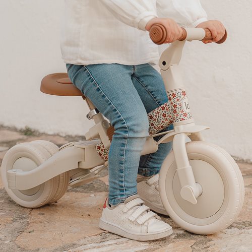 Little Dutch 4 in 1 Tricycle - Off White Sunny Flowers