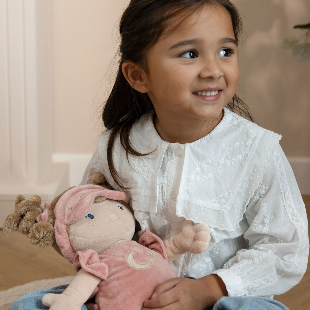 Sleeping Doll Rosa GRS