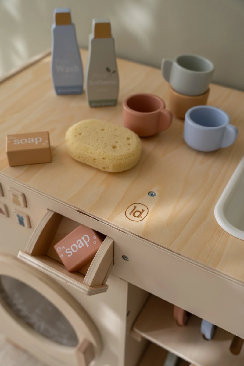 Wooden washing machine FSC Limited Edition